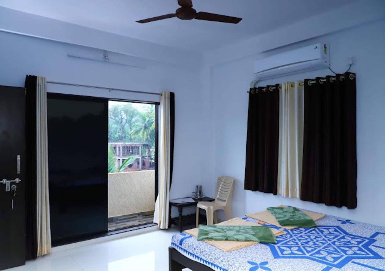 Swaroop Residency Ganpatipule Hotel Exterior photo